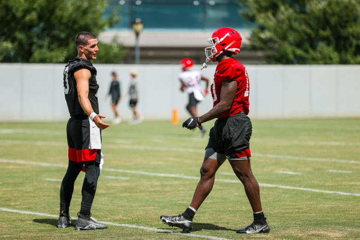 Kearis Jackson dealt with injuries in 2021, but with the help of Bennett could finally carve out a consistent rotation spot.